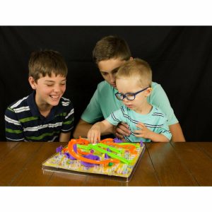 3D Snakes & Ladders | Games Games Games