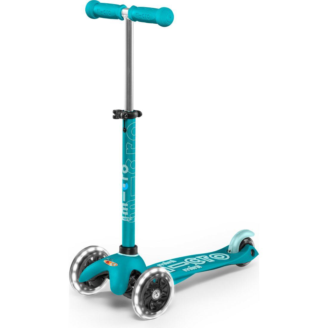 Mini Deluxe Led Kids Scooter, Aqua | Scooters Outdoor Scooters