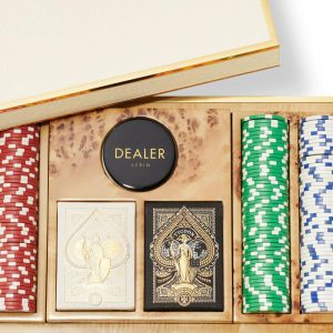 Shagreen Poker Set, Cream | Games Games Cream