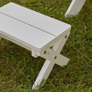 Wooden Outdoor Table & Bench, Children’S Furniture, White With Turquoise & White Umbrella | Dollhouses & Accessories Kids Dollhouses & Accessories